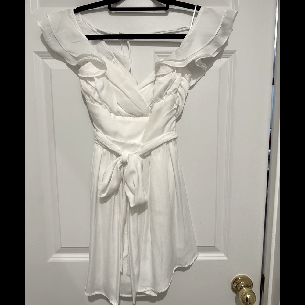 American Threads White ruffle sleeve wrap dress